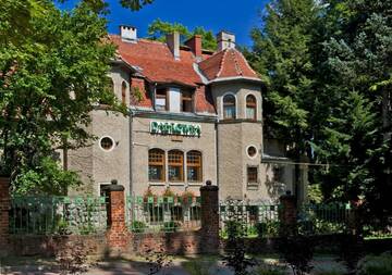 Фото номера Двухместный номер с 1 кроватью Апарт-отели Sanatorium "Dąbrówka" г. Щавно-Здруй 16